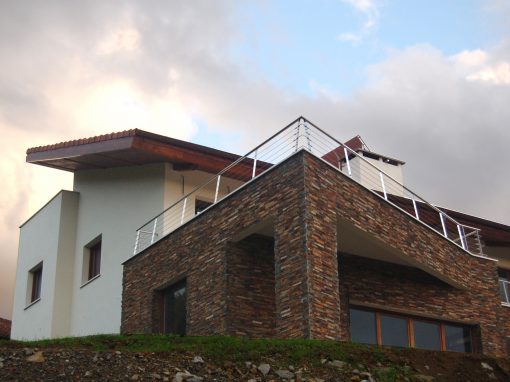 Vivienda bifamiliar en Sarria Goiti